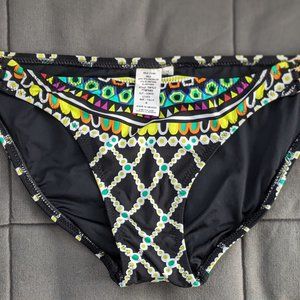 NEW Trina Turk Women's Kon Tiki Buckle Side Hipster Womens size 6